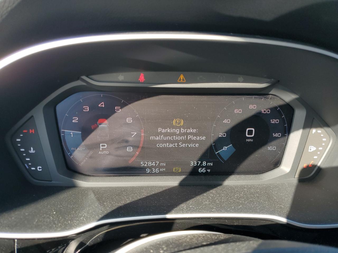 2020 Audi Q3 VIN WA1AECF33L1014539 Copart auction photo, front end / side damage thumbnail 9