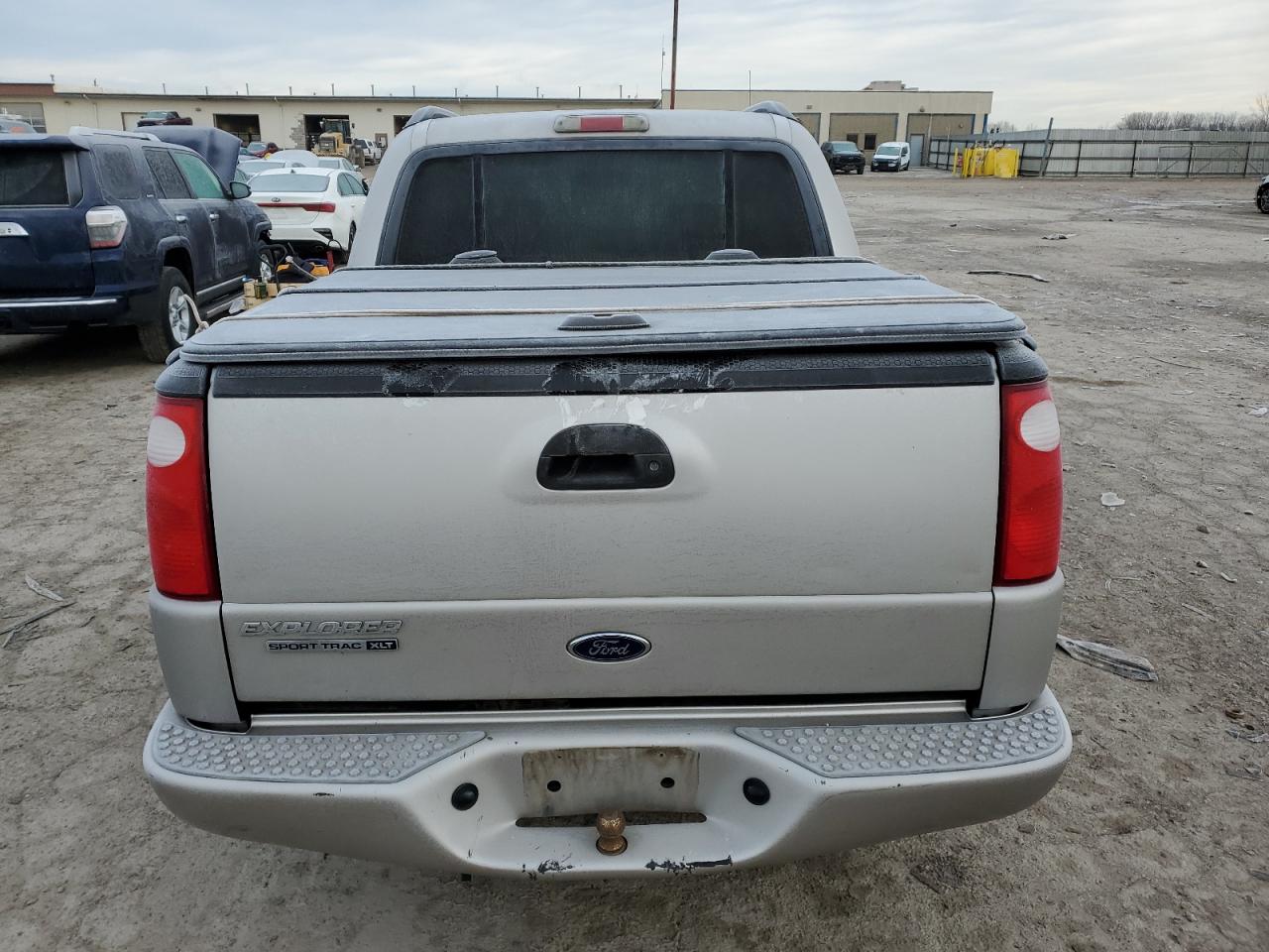 2005 Ford Explorer VIN 1FMZU77K95UA78526 Copart auction photo, side / mechanical damage thumbnail 6