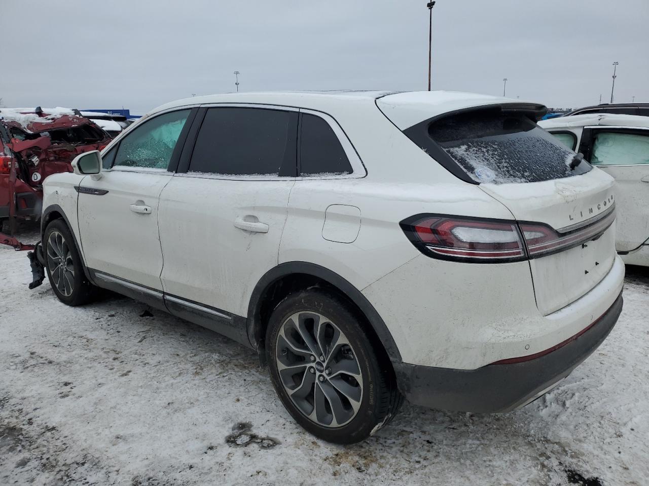 2022 Lincoln Nautilus VIN 2LMPJ8K96NBL26560 Copart auction photo, front end damage thumbnail 2