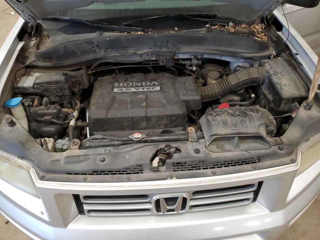 2006 Honda Ridgeline VIN 2HJYK16296H560255 Copart auction photo, minor dent/scratches damage thumbnail 11