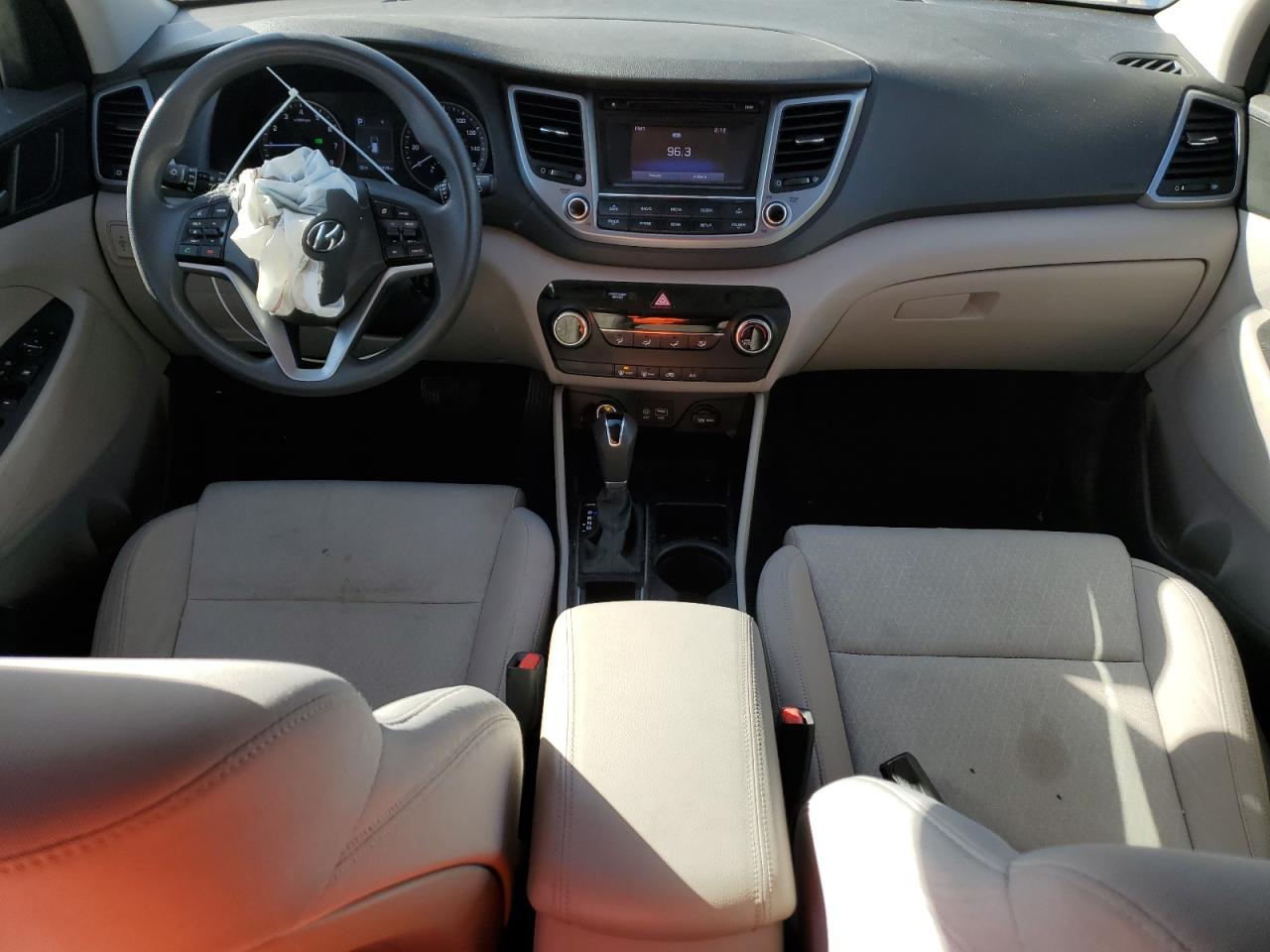 2016 Hyundai Tucson VIN KM8J33A48GU110937 Copart auction photo, front end damage thumbnail 8