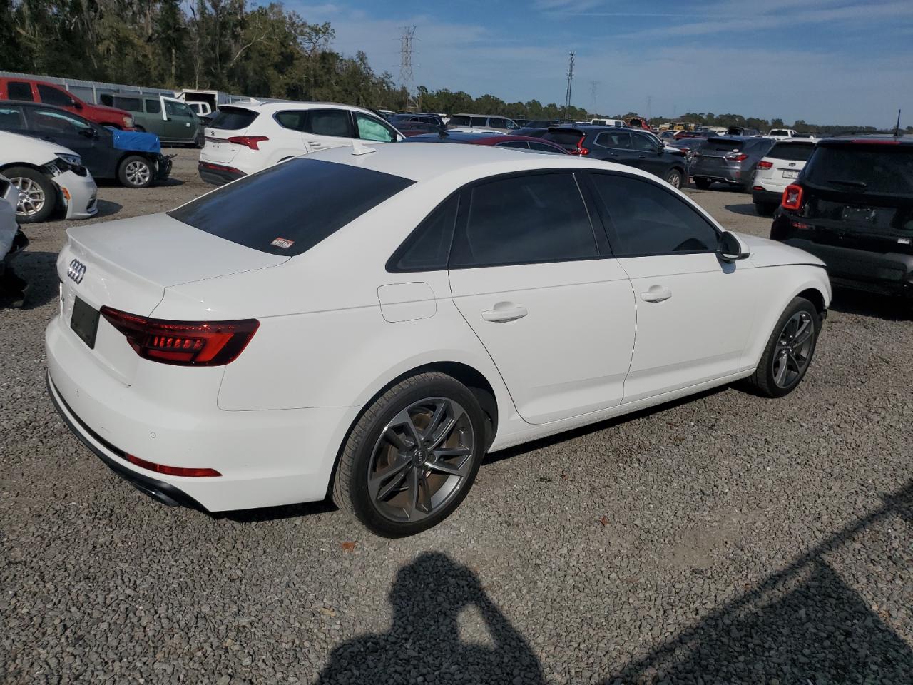 2019 Audi A4 VIN WAUGMAF47KA114445 Copart auction photo, front end damage thumbnail 3