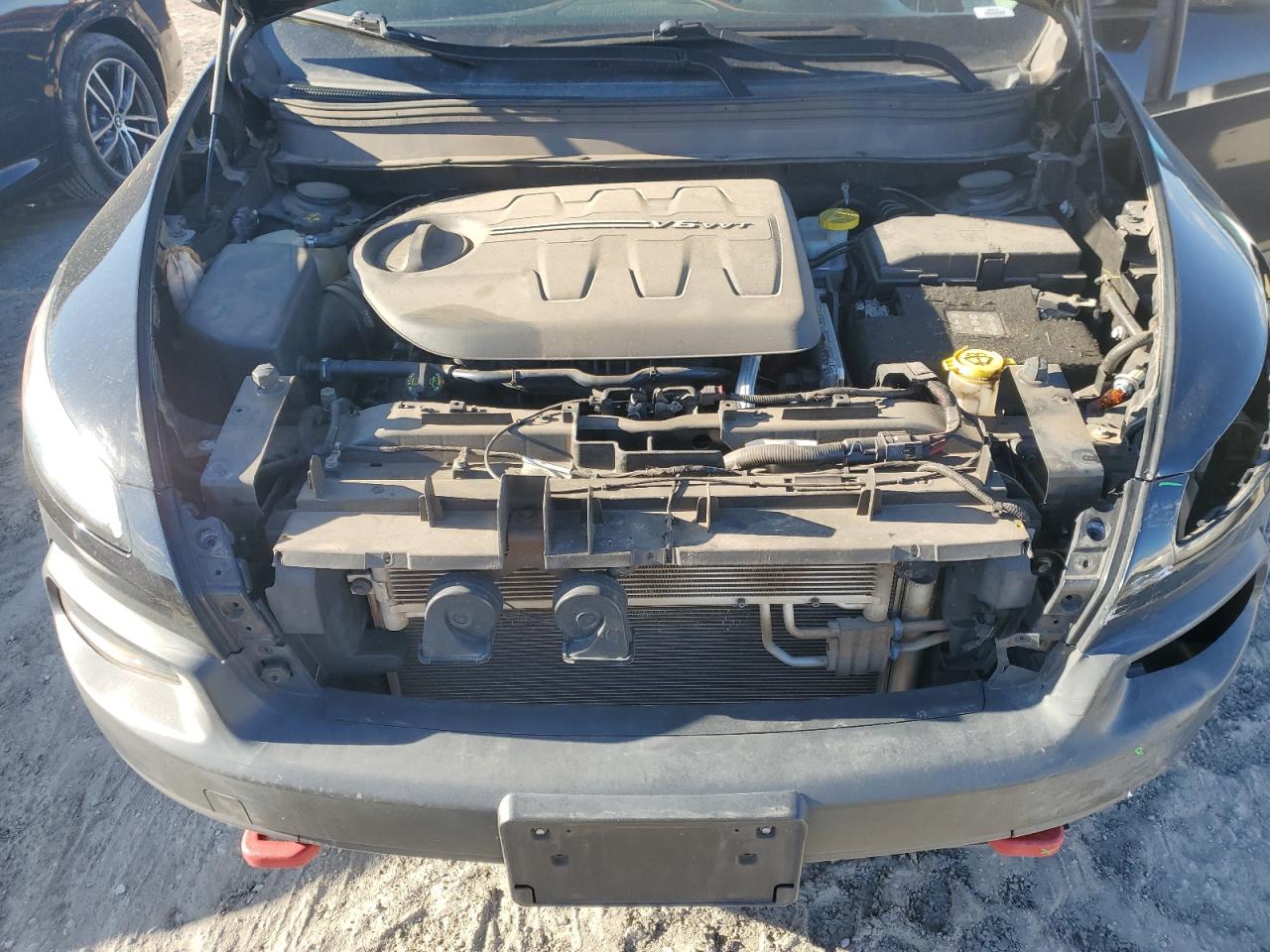 2018 Jeep Cherokee VIN 1C4PJMBX6JD562685 Copart auction photo, front end / rear end damage thumbnail 12