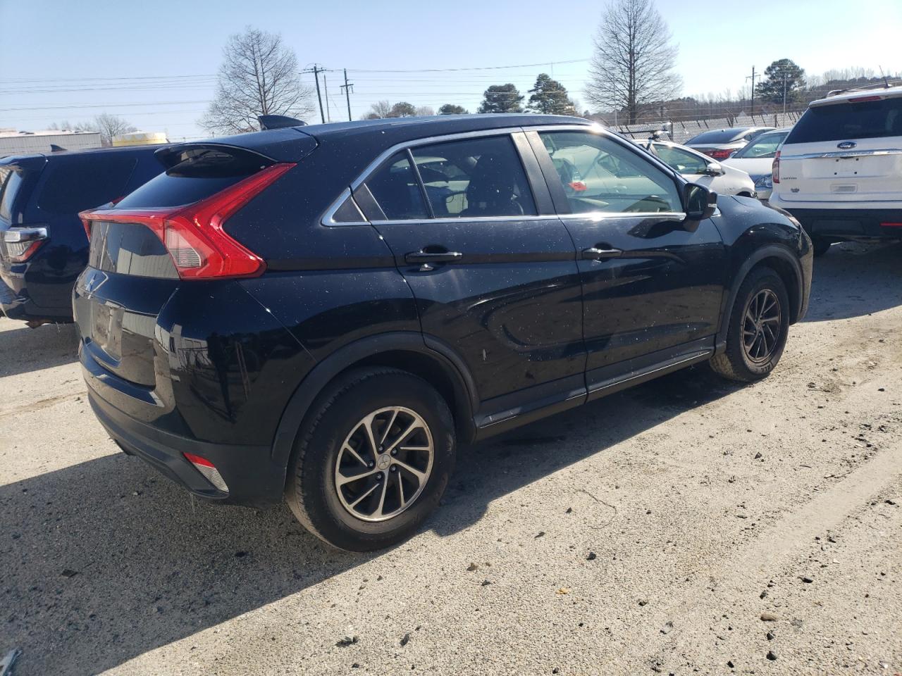 2020 Mitsubishi Eclipse VIN JA4AS3AA2LZ028514 Copart auction photo, front end / side damage thumbnail 3