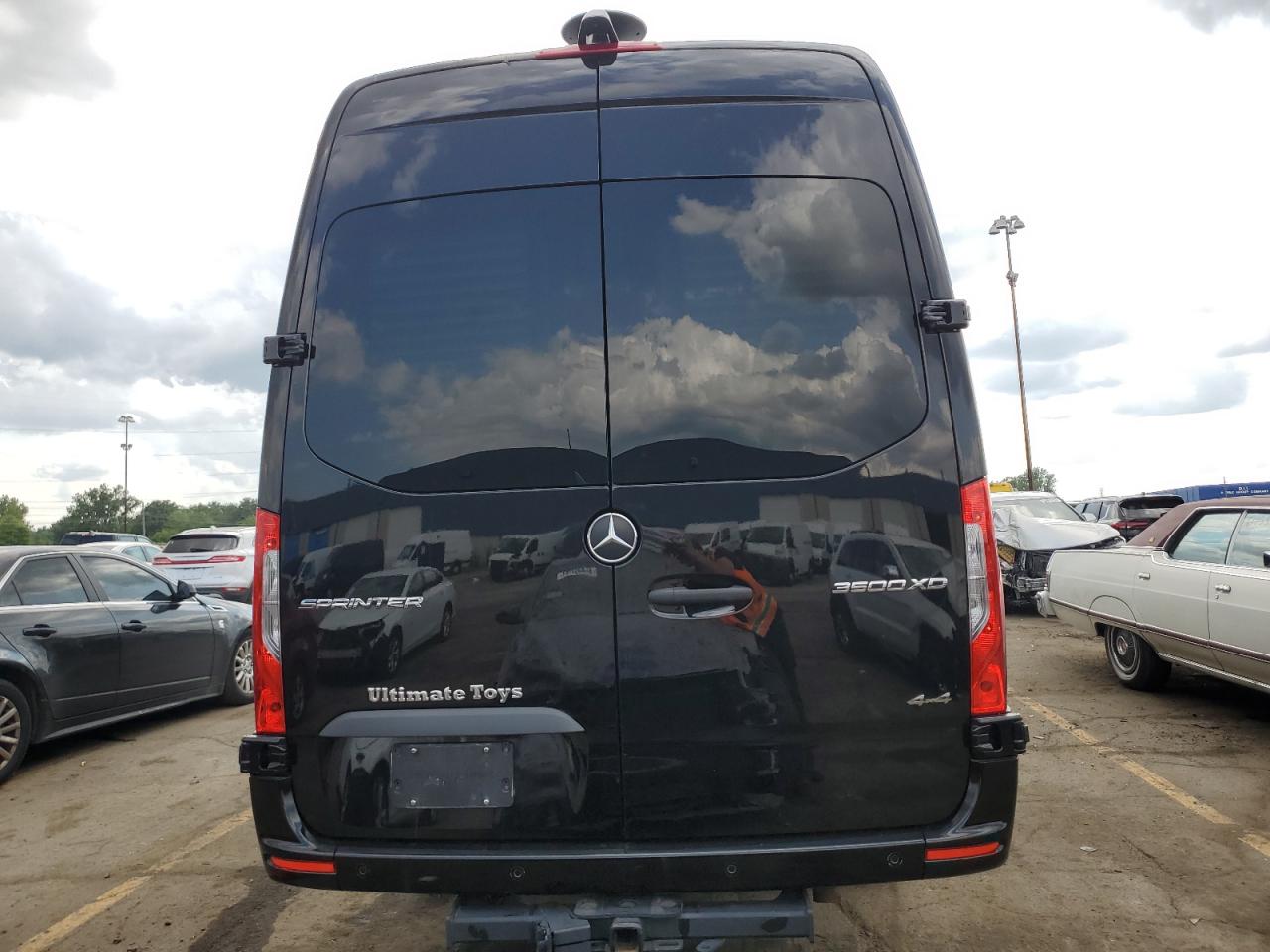 2019 Mercedes-Benz Sprinter VIN W1X8ED6YXKT016927 Copart auction photo, side damage thumbnail 6