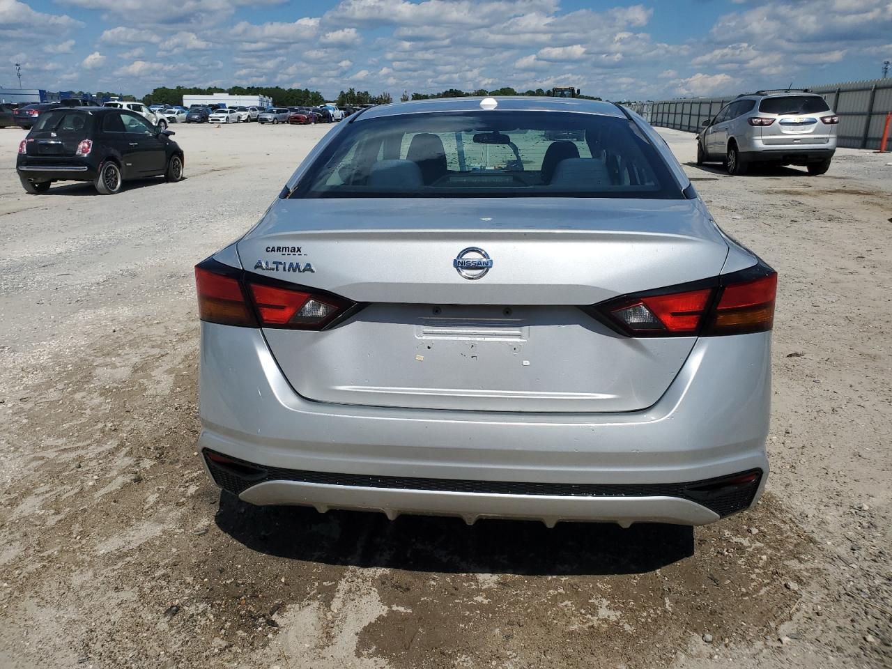 2019 Nissan Altima VIN 1N4BL4BV2KN308704 Copart auction photo, side damage thumbnail 6
