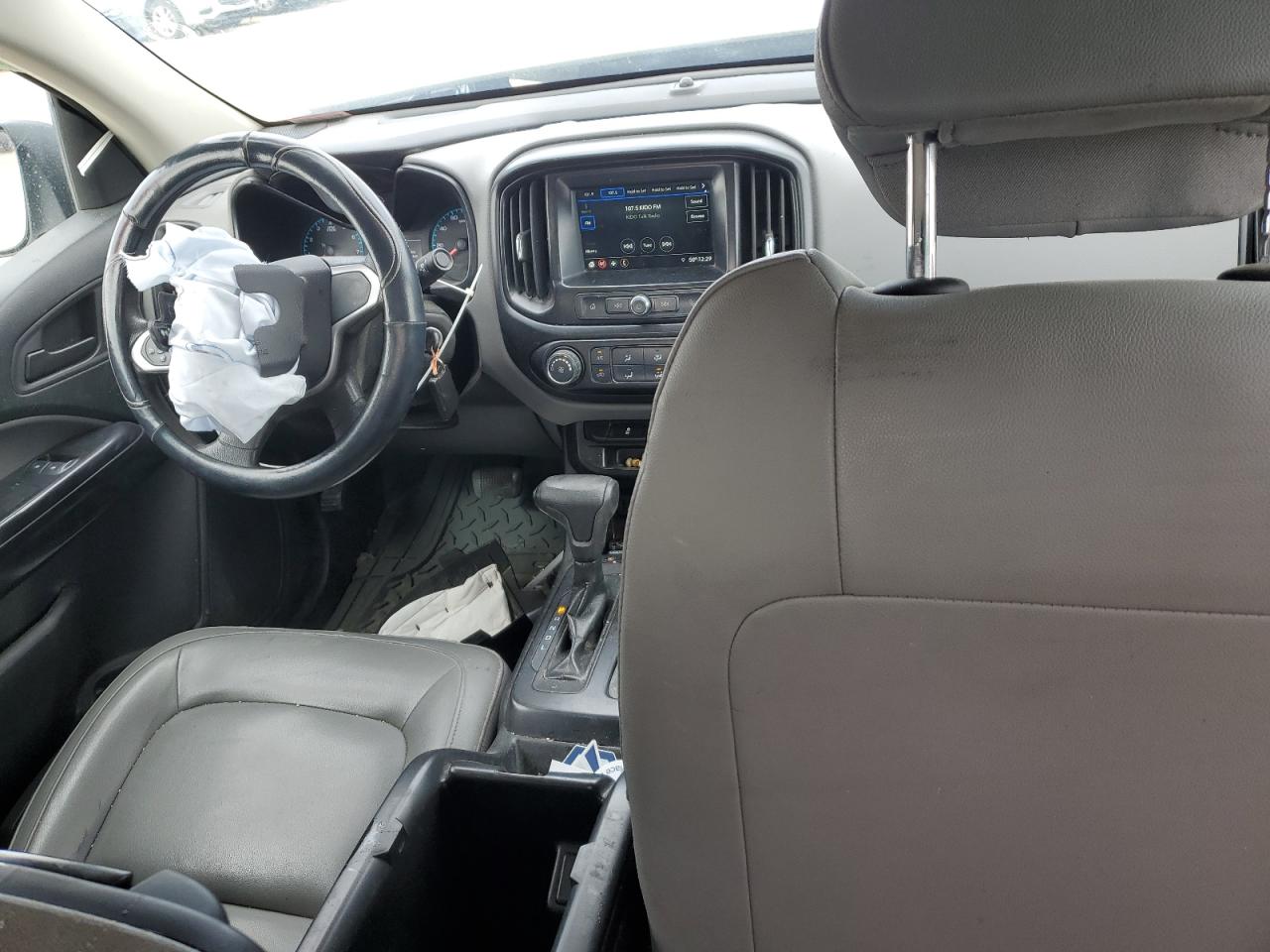 2019 Chevrolet Colorado VIN 1GCHTBEA7K1281721 Copart auction photo, front end / mechanical damage thumbnail 8