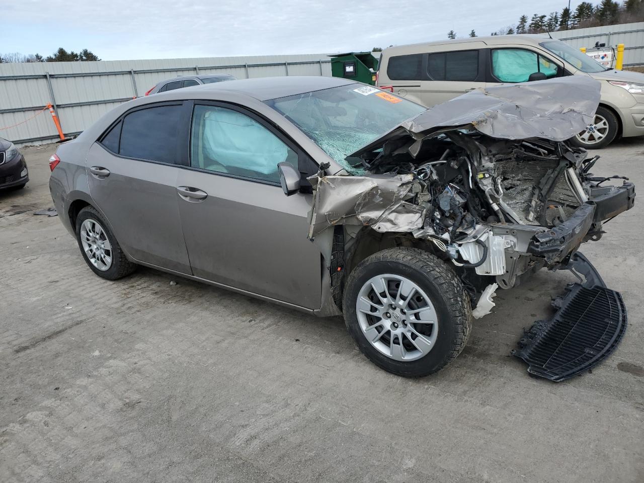 2014 Toyota Corolla VIN 2T1BURHE2EC170696 Copart auction photo, front end damage thumbnail 4