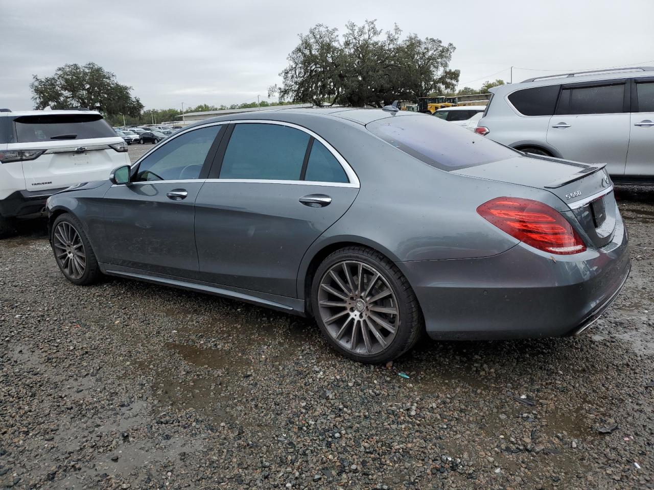 2016 Mercedes-Benz S-klasse VIN WDDUG8CB5GA243905 Copart auction photo, front end damage thumbnail 2