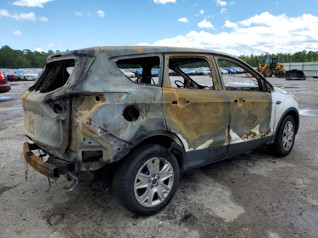 2013 Ford Escape VIN 1FMCU0F76DUA59604 Copart auction photo, burn damage thumbnail 3