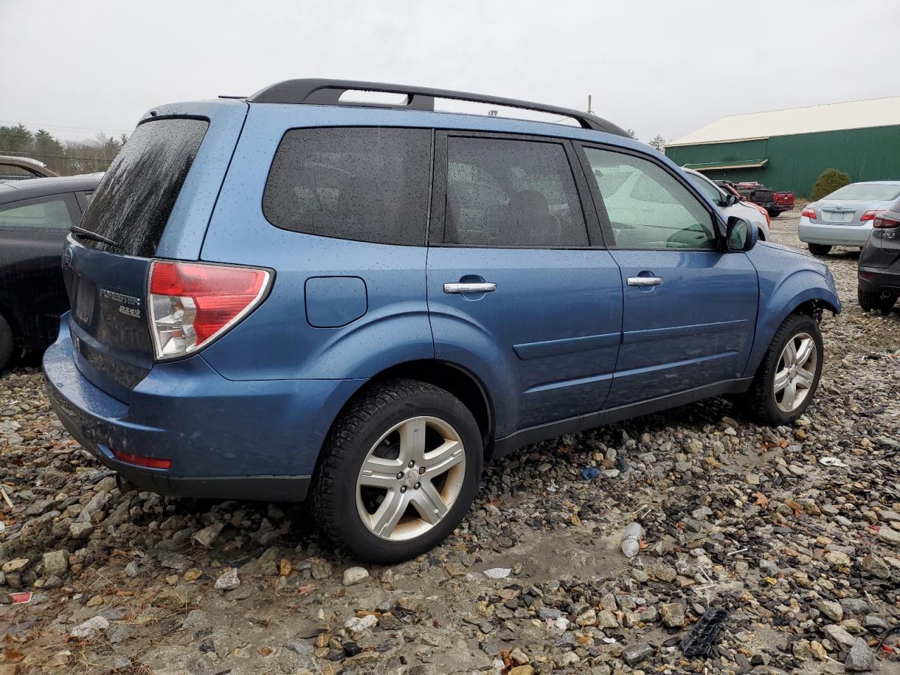 2010 Subaru Forester VIN JF2SH6CC9AH902810 Copart auction photo, front end / minor dent/scratches damage thumbnail 3