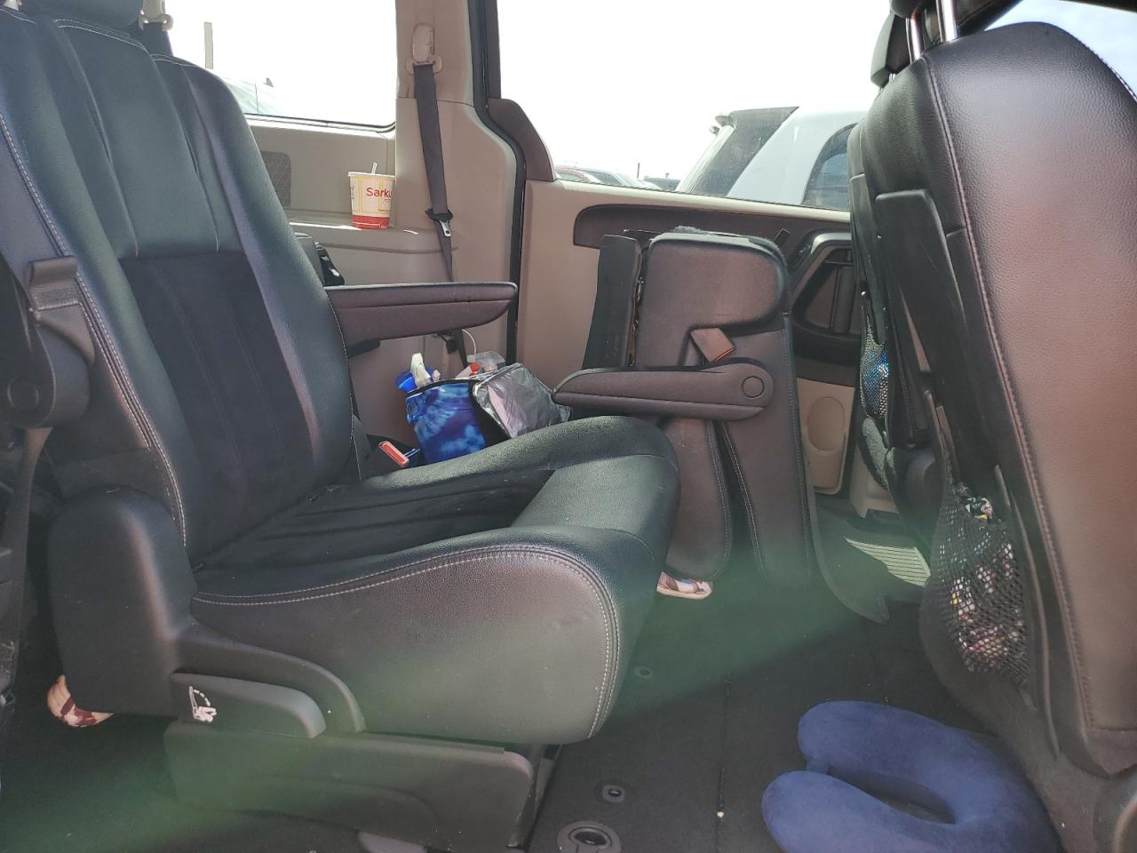 2018 Dodge Caravan VIN 2C4RDGCG8JR265642 Copart auction photo, water/flood damage thumbnail 11