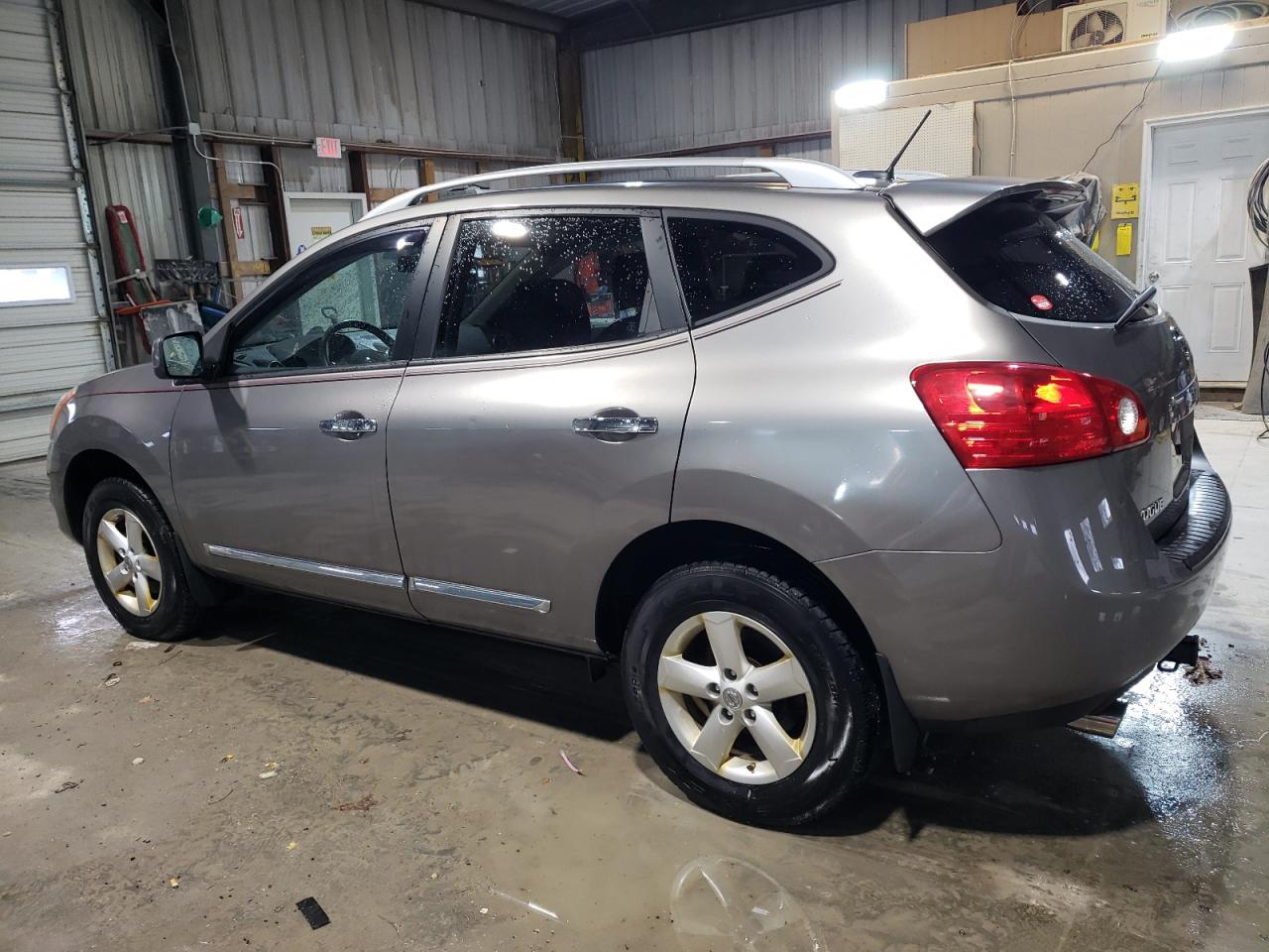 2013 Nissan Rogue VIN JN8AS5MV2DW129219 Copart auction photo, rear end / minor dent/scratches damage thumbnail 2