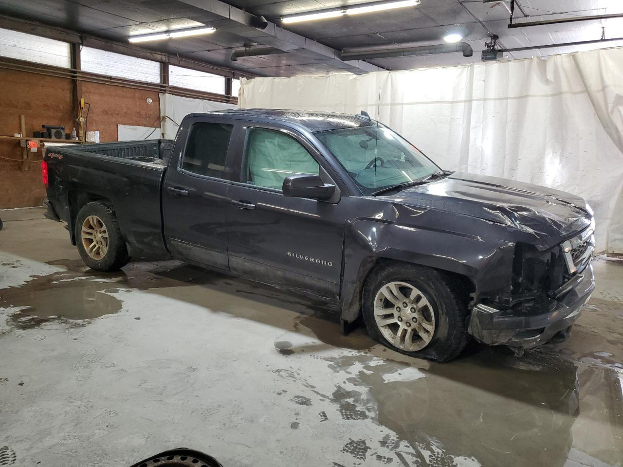 2015 Chevrolet Silverado VIN 1GCVKREC5FZ213053 Copart auction photo, front end / side damage thumbnail 4
