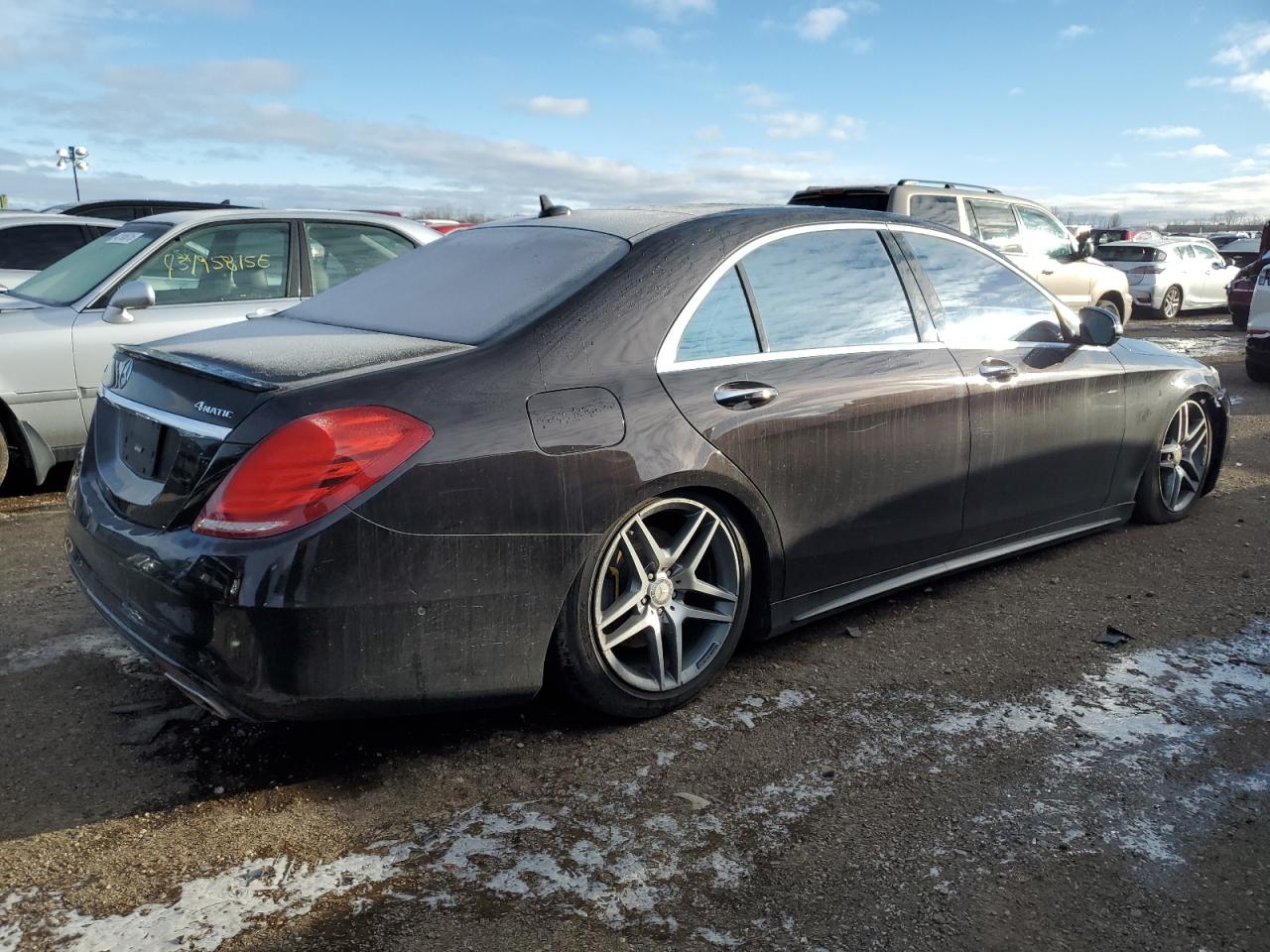 2016 Mercedes-Benz S-klasse VIN WDDUG8FB4GA229988 Copart auction photo, side / undercarriage damage thumbnail 3