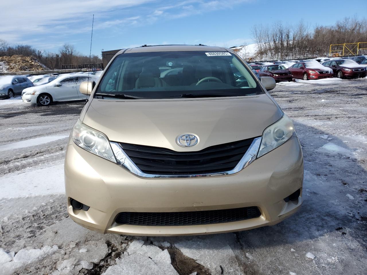 2011 Toyota Sienna VIN 5TDKK3DC9BS024533 Copart auction photo, side / rear end damage thumbnail 5