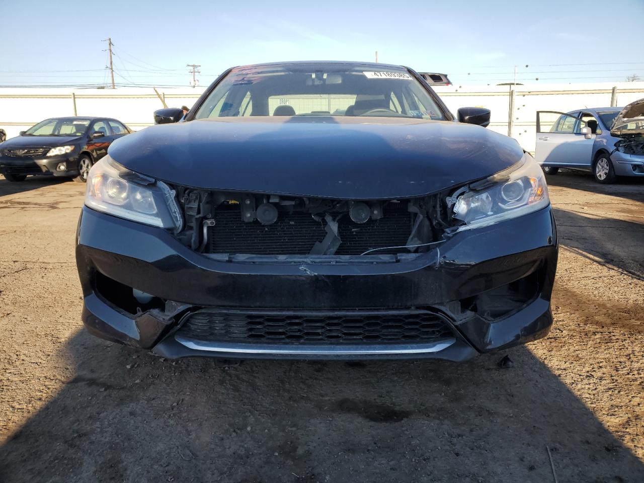 2017 Honda Accord VIN 1HGCR2F37HA111409 Copart auction photo, front end / side damage thumbnail 5