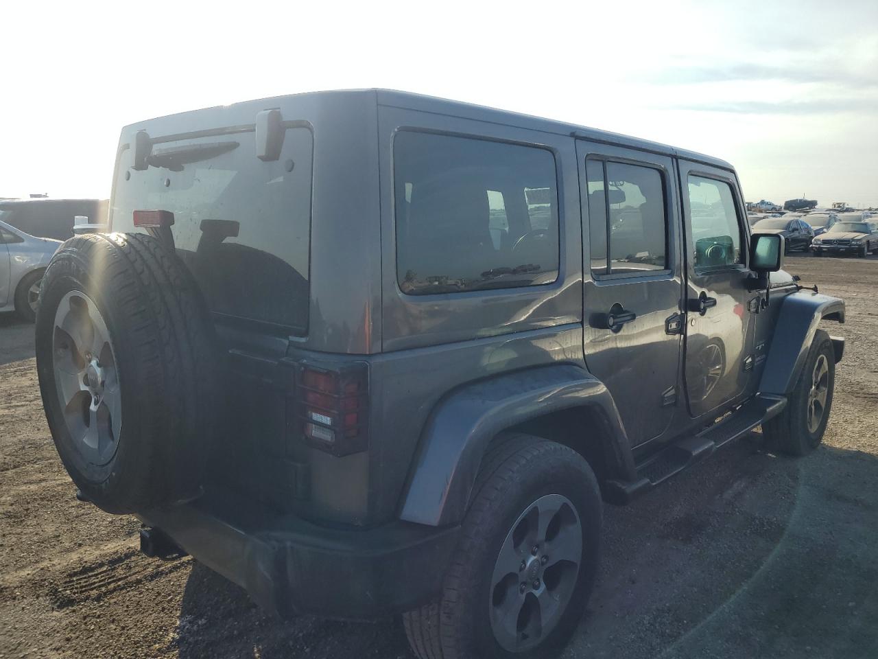 2017 Jeep Wrangler VIN 1C4BJWEG9HL519198 Copart auction photo, water/flood damage thumbnail 3