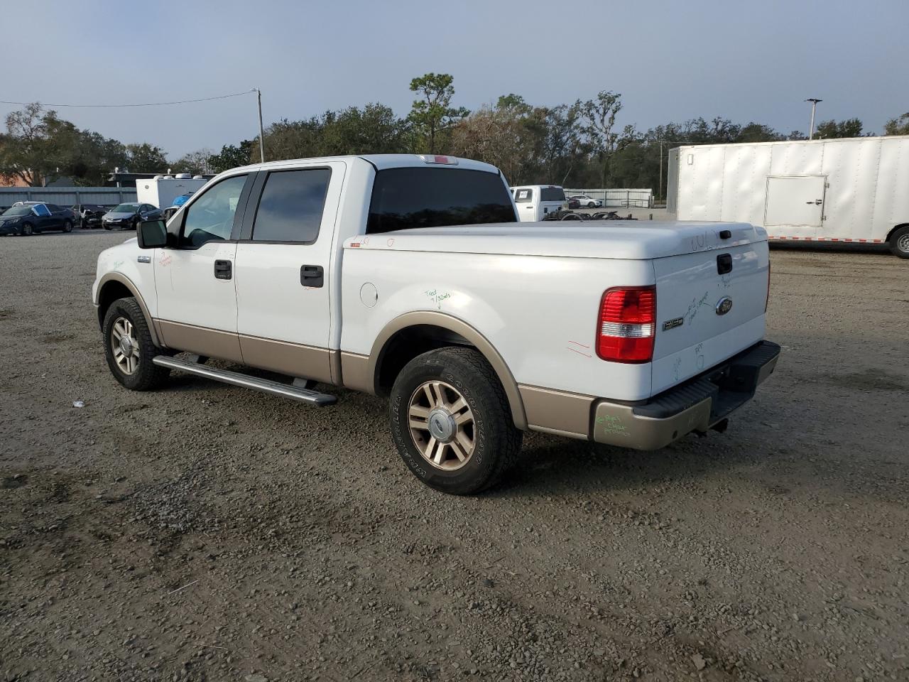 2006 Ford F-150 VIN 1FTPW12V06KC30971 Copart auction photo, rear end damage thumbnail 2