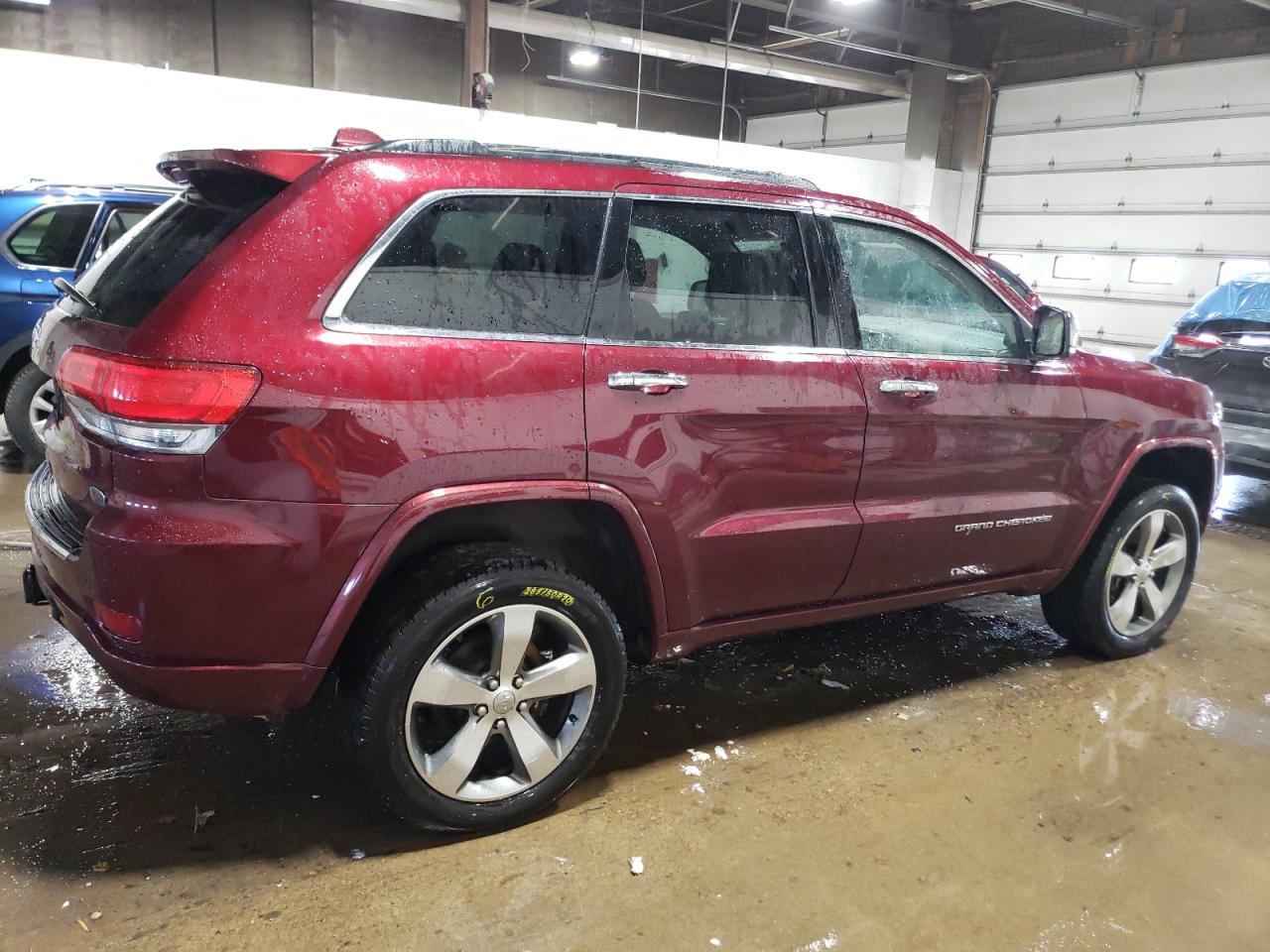 2016 Jeep Grand Cherokee VIN 1C4RJFCG6GC498701 Copart auction photo, burn / front end damage thumbnail 3
