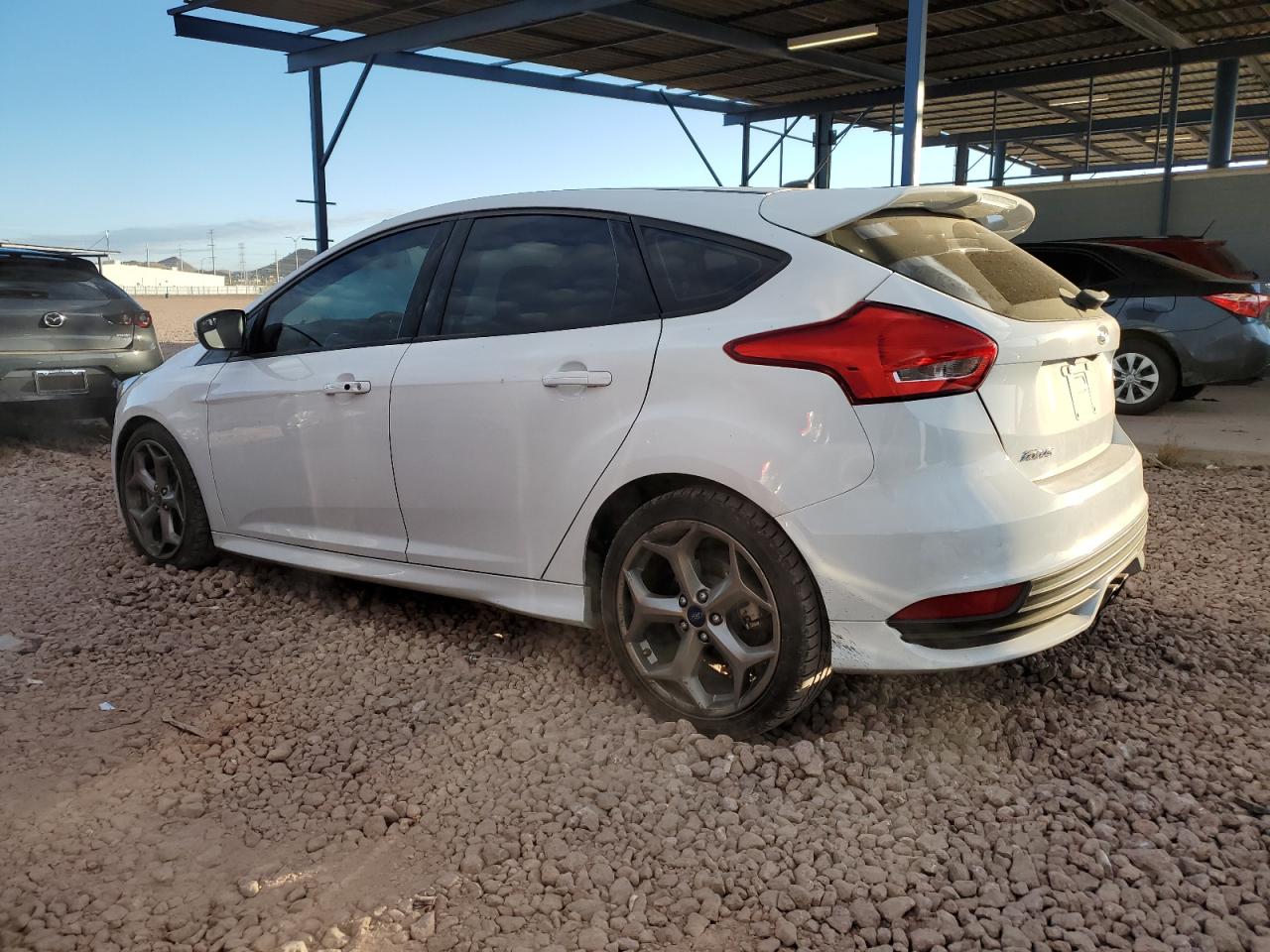 2018 Ford Focus VIN 1FADP3L91JL293437 Copart auction photo, front end / side damage thumbnail 2