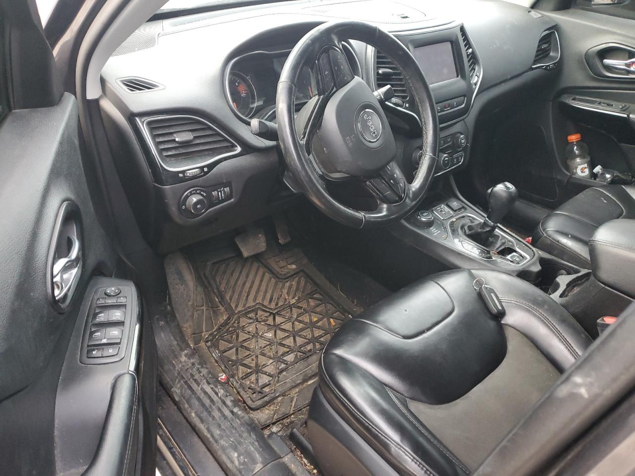 2021 Jeep Grand Cherokee VIN 1C4PJMLB5MD148756 Copart auction photo, all over damage thumbnail 8