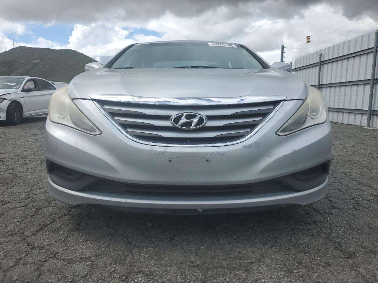 2014 Hyundai Sonata VIN 5NPEB4AC7EH852646 Copart auction photo, vandalism / minor dent/scratches damage thumbnail 5