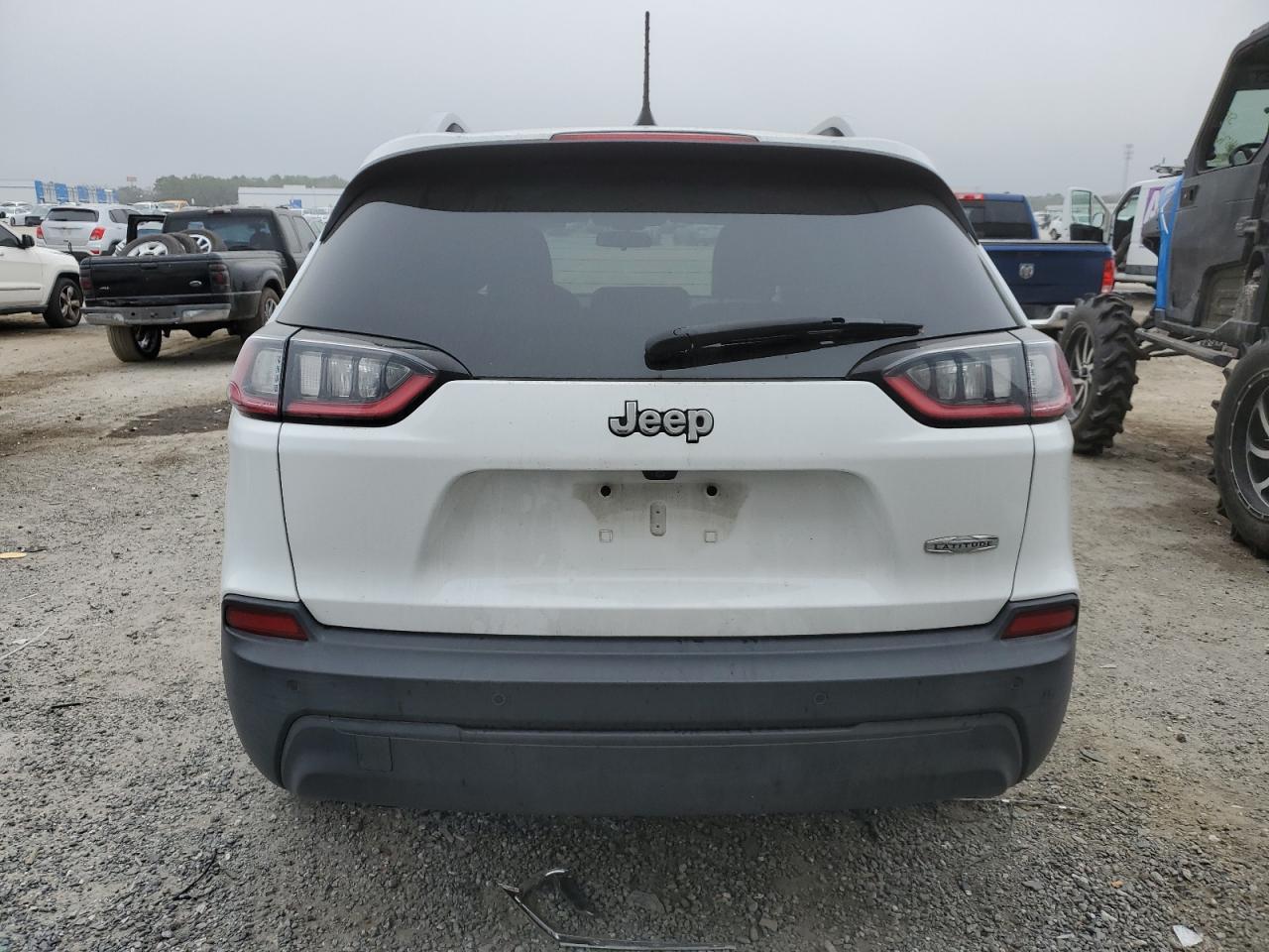 2019 Jeep Grand Cherokee VIN 1C4PJLLB1KD220284 Copart auction photo, front end damage thumbnail 6