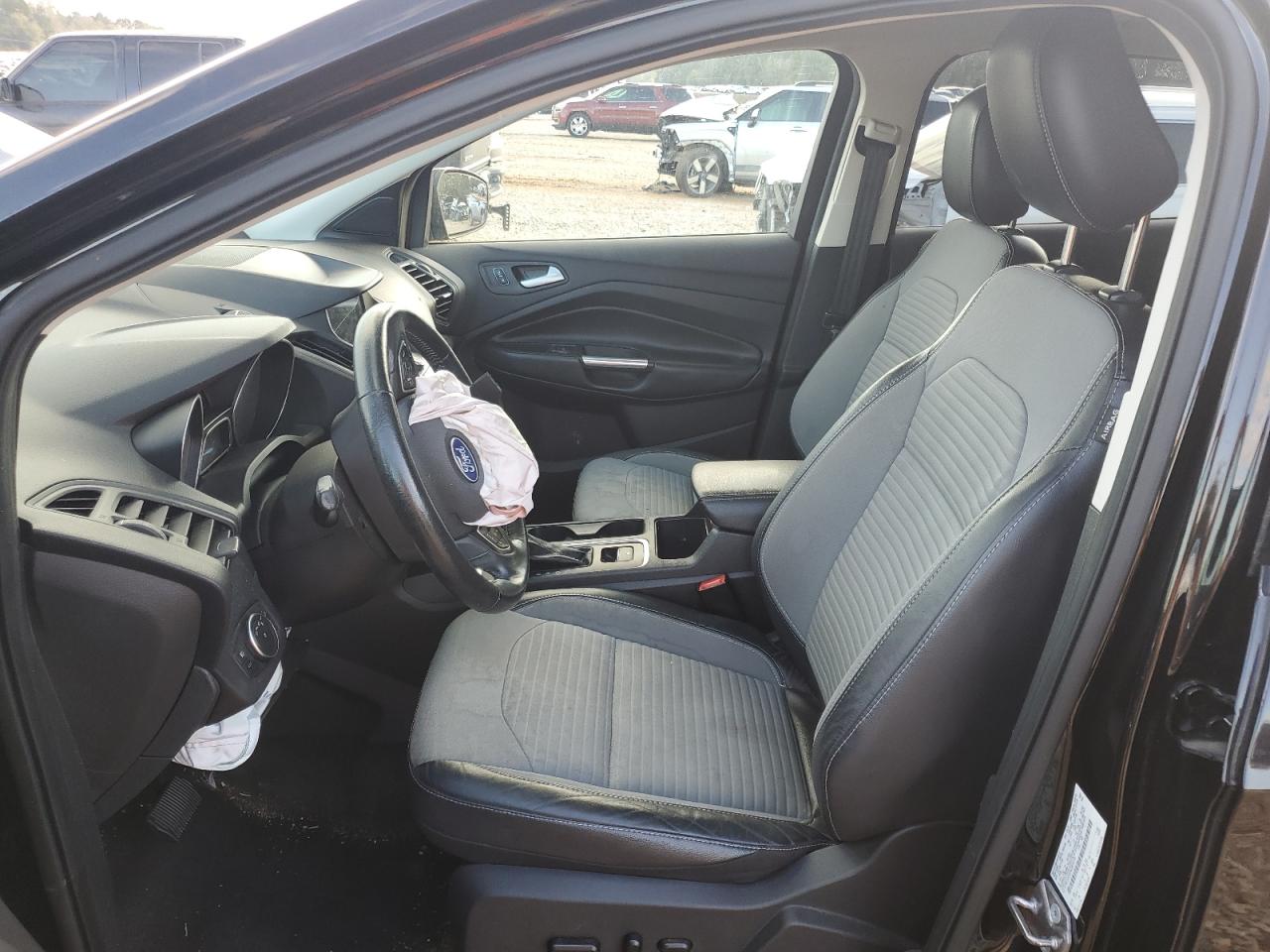 2019 Ford Escape VIN 1FMCU0GD1KUB14137 Copart auction photo, front end damage thumbnail 7