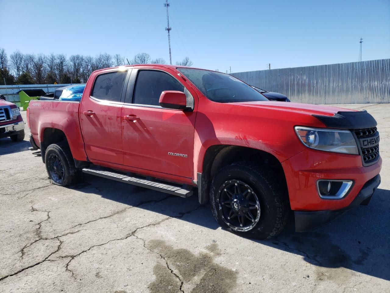 2016 Chevrolet Colorado VIN 1GCGTCE33G1134645 Copart auction photo, front end / hail damage thumbnail 4