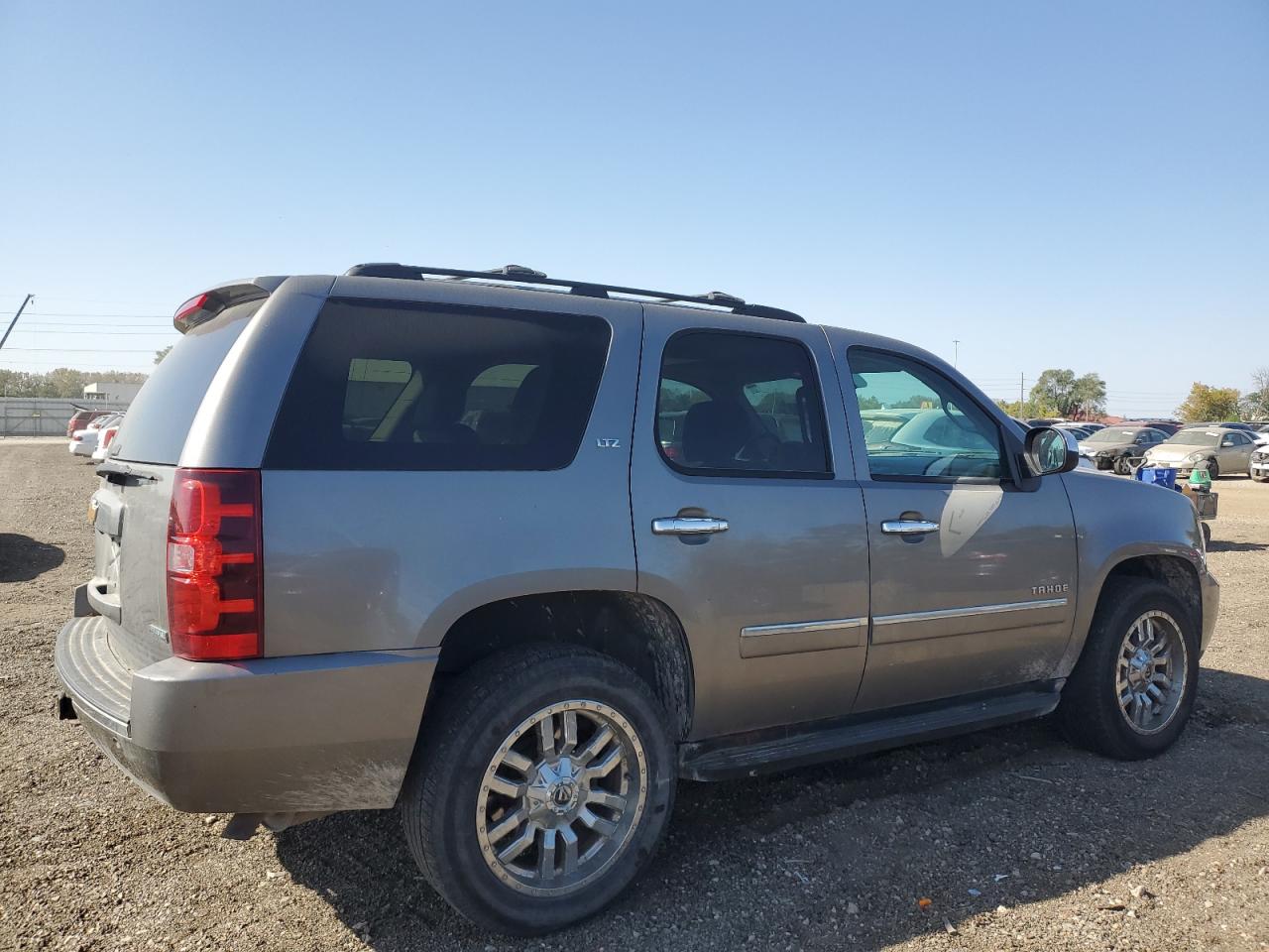 2012 Chevrolet Tahoe VIN 1GNSKCE04CR301181 Copart auction photo, normal wear damage thumbnail 3