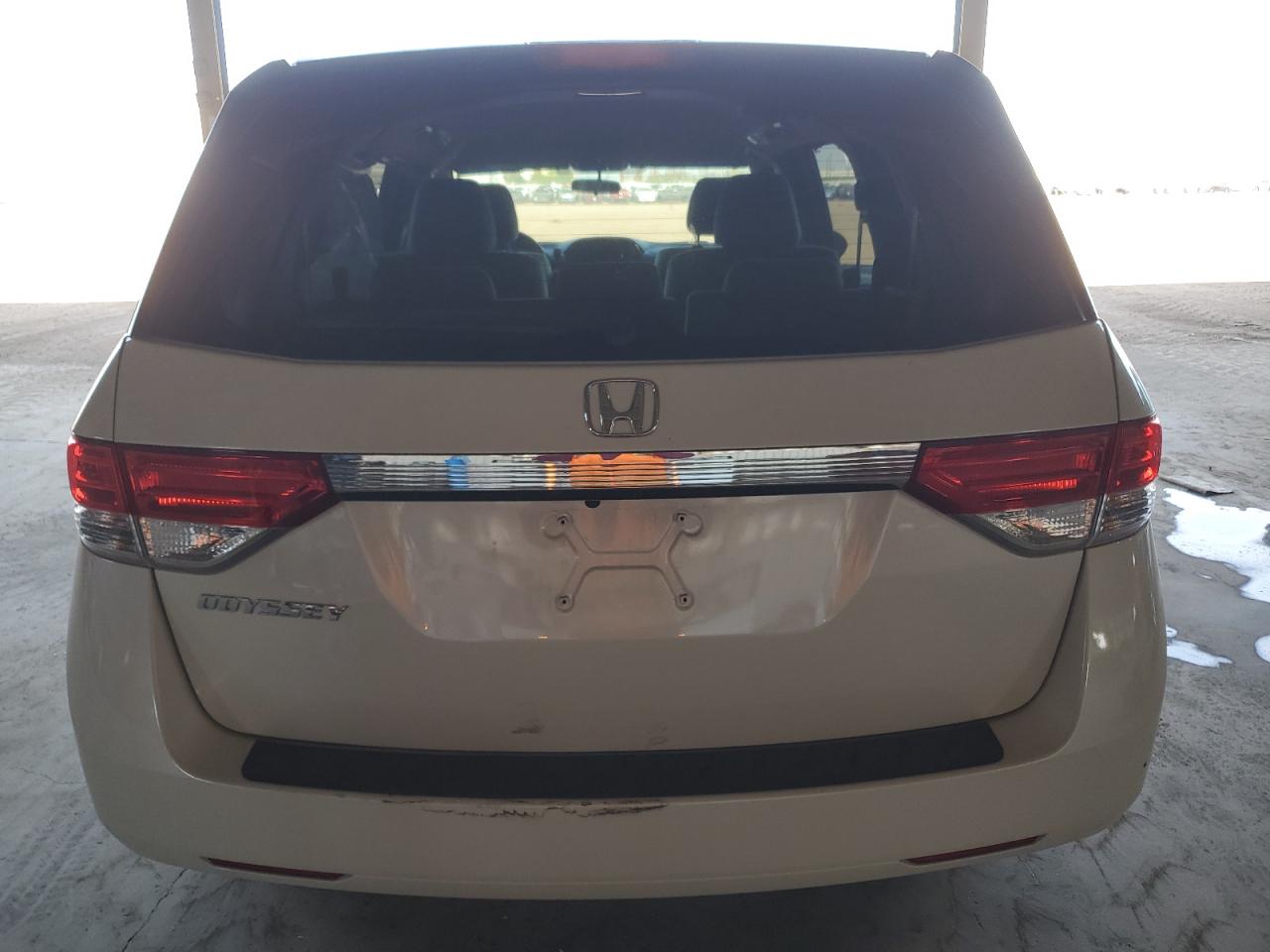2017 Honda Odyssey VIN 5FNRL5H46HB025808 Copart auction photo, front end / minor dent/scratches damage thumbnail 6