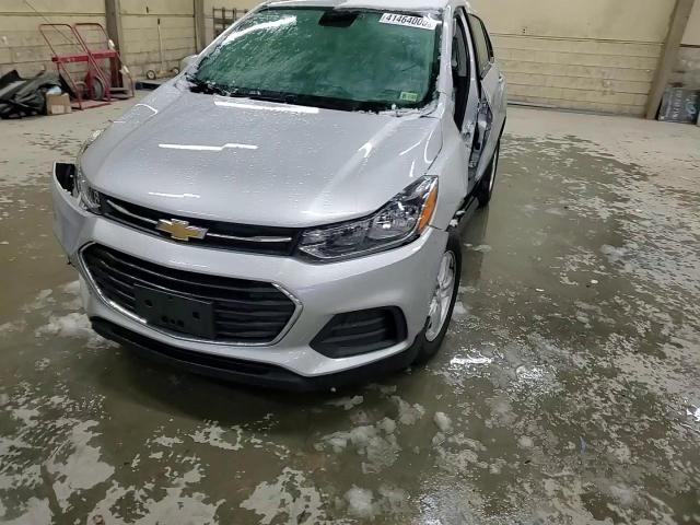 2021 Chevrolet Trax VIN KL7CJNSB7MB339058 Copart auction photo, all over / minor dent/scratches damage thumbnail 11