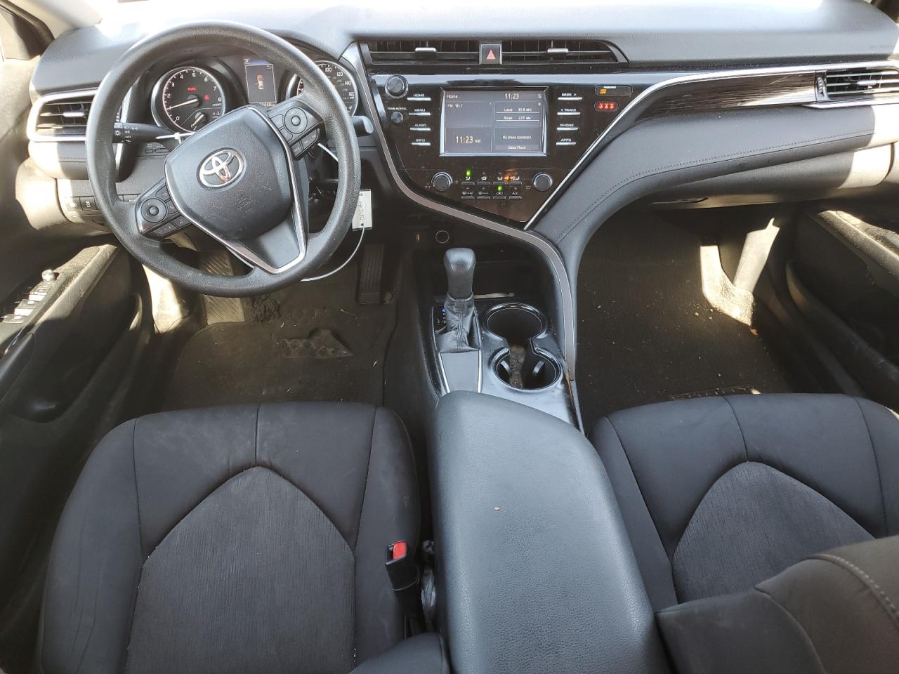 2018 Toyota Camry VIN 4T1B11HK0JU563153 Copart auction photo, side / hail damage thumbnail 8
