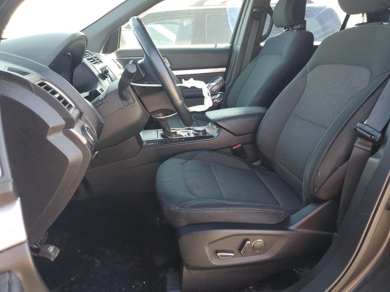 2017 Ford Explorer VIN 1FM5K8D83HGD96650 Copart auction photo, side / front end damage thumbnail 7