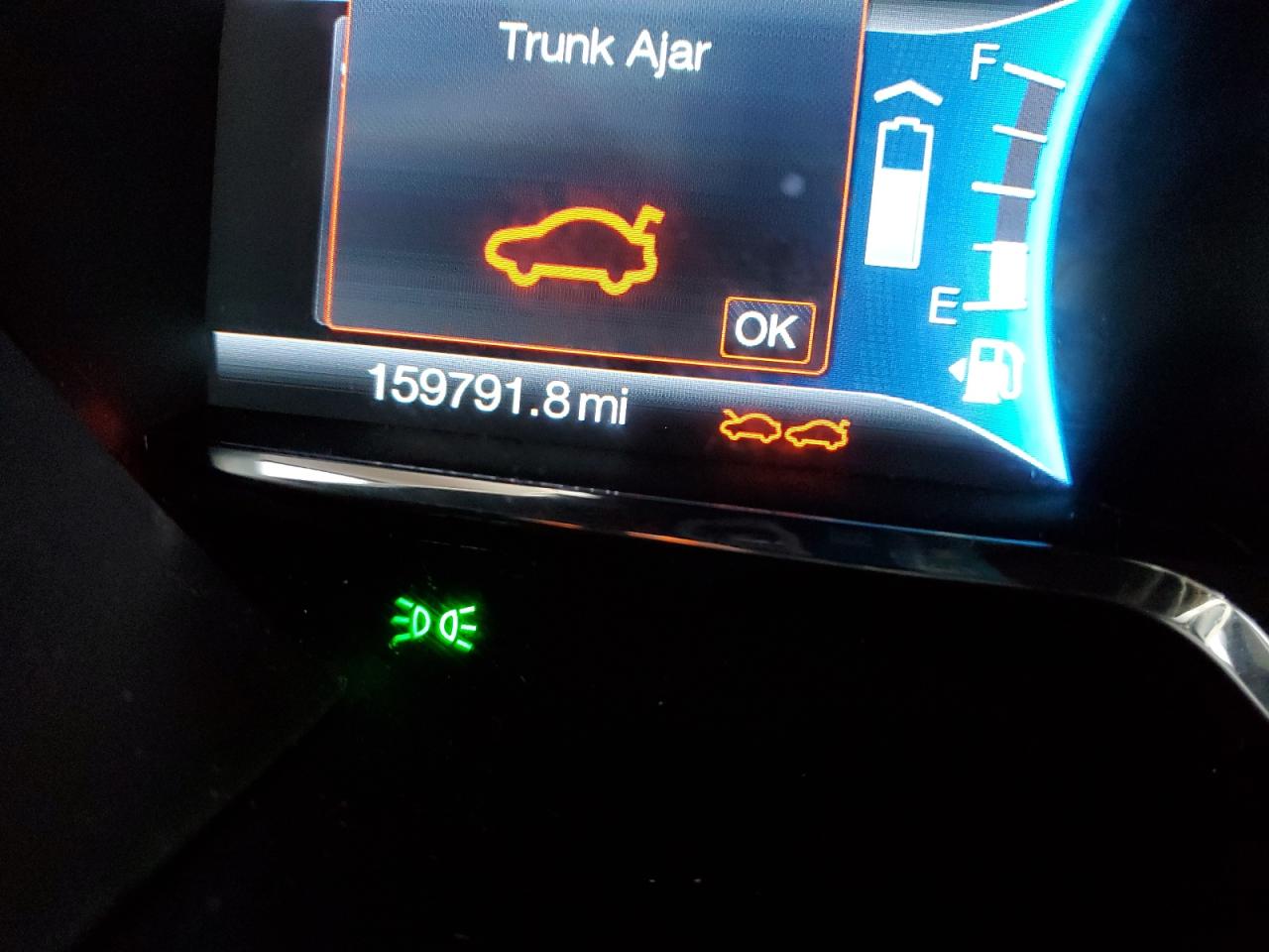 2015 Lincoln MKZ VIN 3LN6L2LU0FR623845 Copart auction photo, rear end damage thumbnail 9