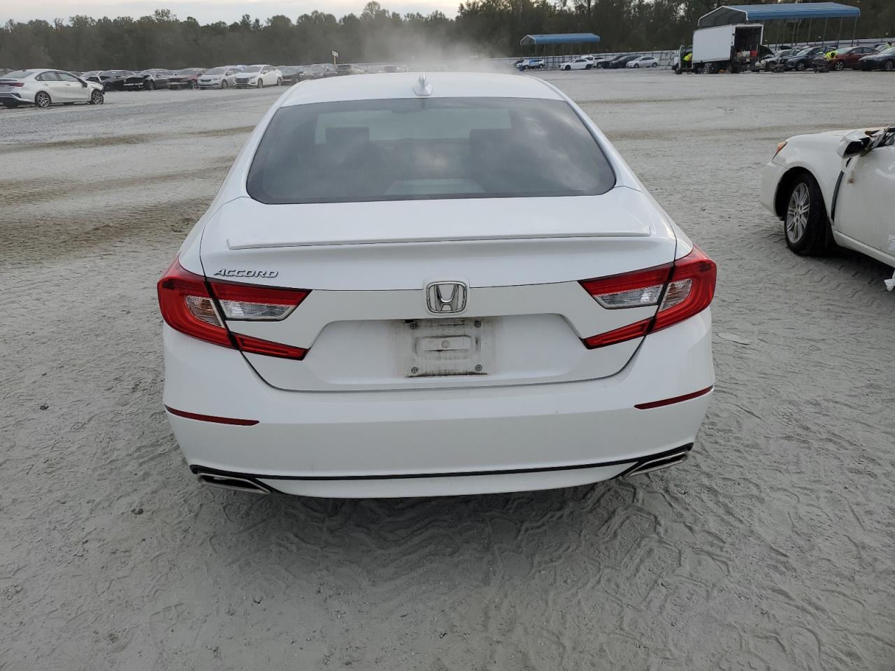 2018 Honda Accord VIN 1HGCV2E33JA053513 Copart auction photo, minor dent/scratches damage thumbnail 6