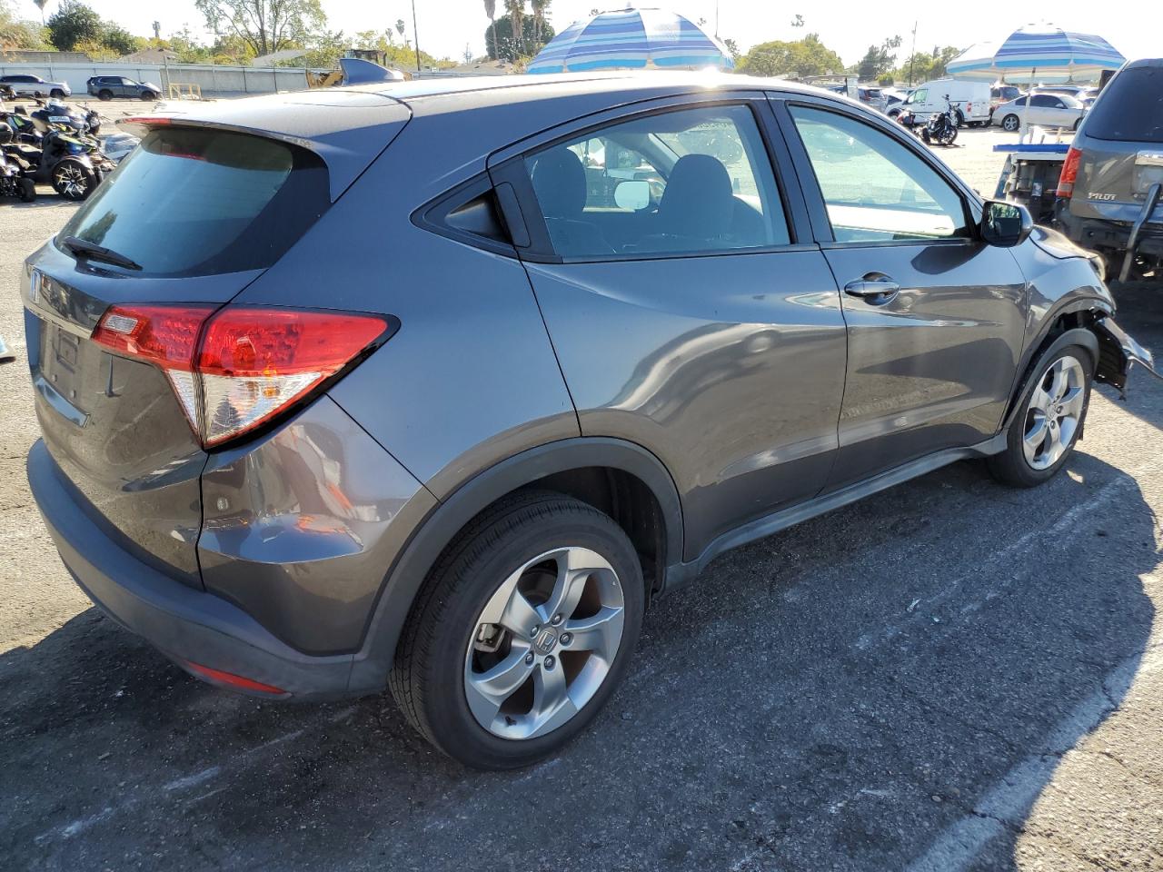 2019 Honda HR-V VIN 3CZRU5H31KG706085 Copart auction photo, all over damage thumbnail 3
