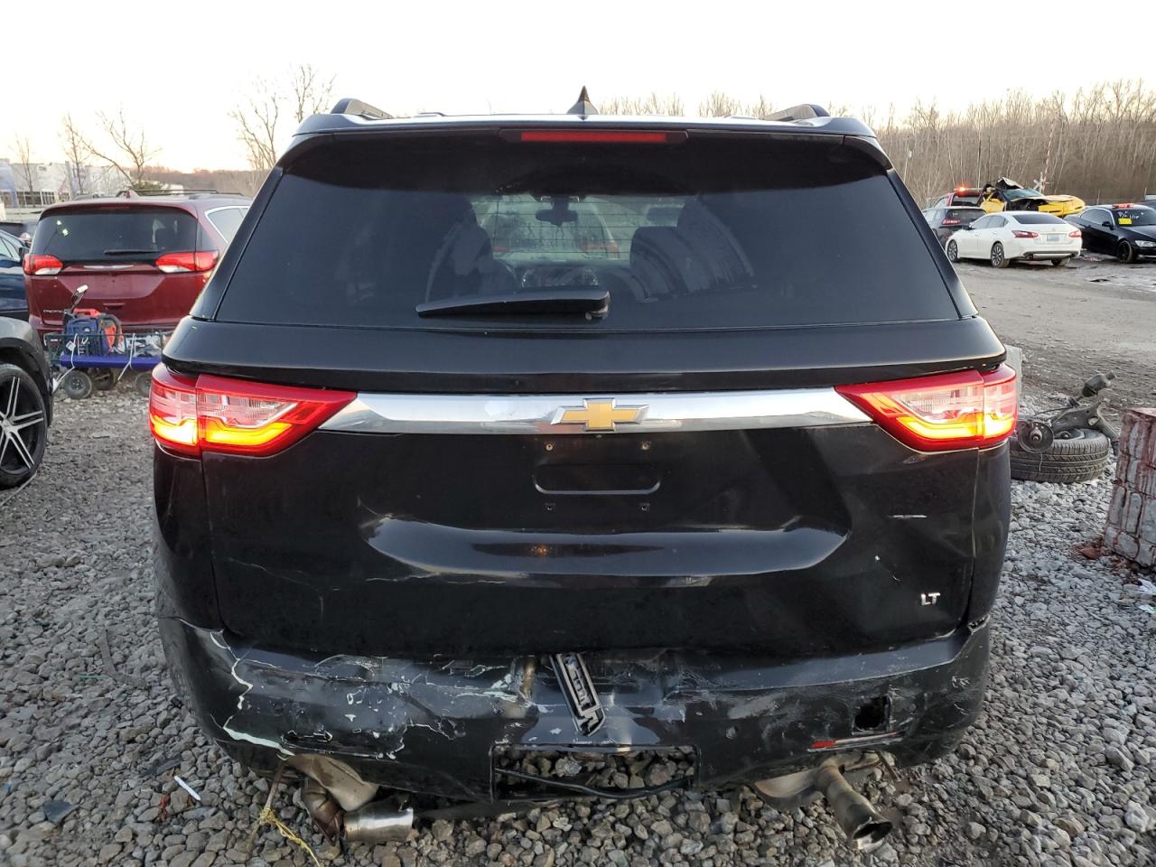 2019 Chevrolet Traverse VIN 1GNERGKW0KJ142407 Copart auction photo, rear end / front end damage thumbnail 6