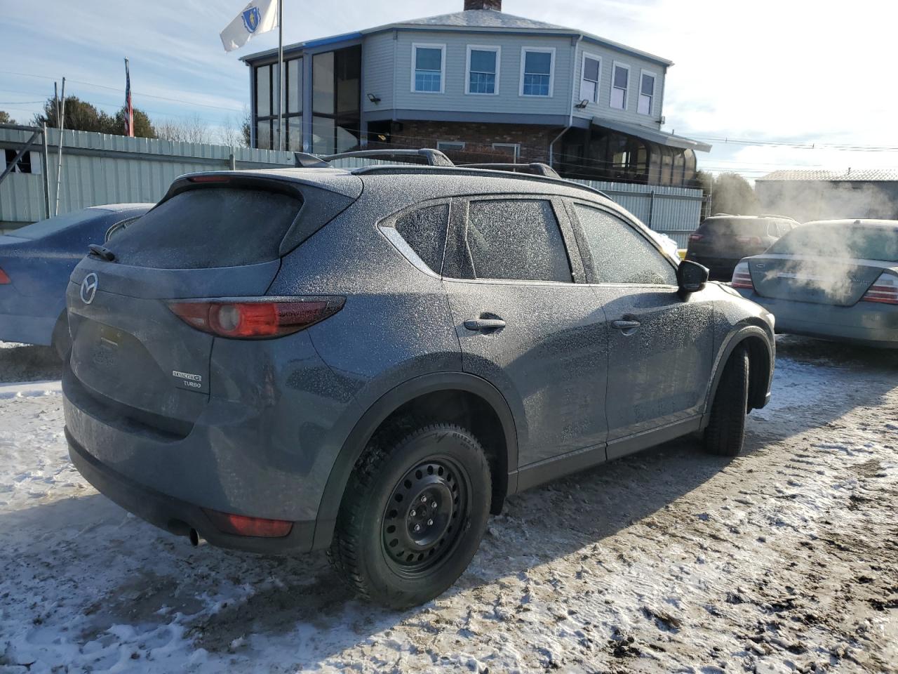 2021 Mazda CX-5 VIN JM3KFBCY1M0337990 Copart auction photo, front end damage thumbnail 3