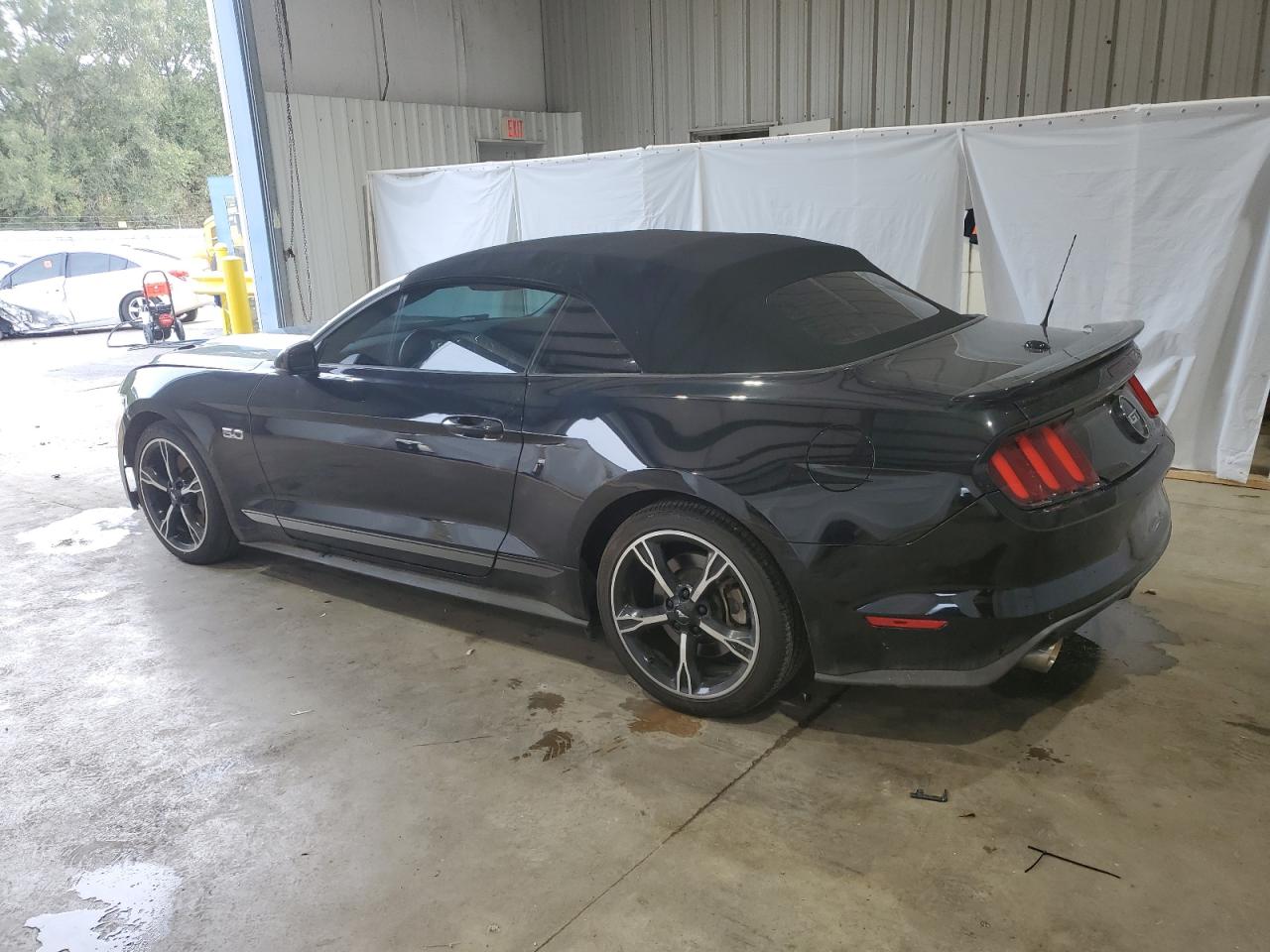 2017 Ford Mustang VIN 1FATP8FF8H5302465 Copart auction photo, front end / minor dent/scratches damage thumbnail 2