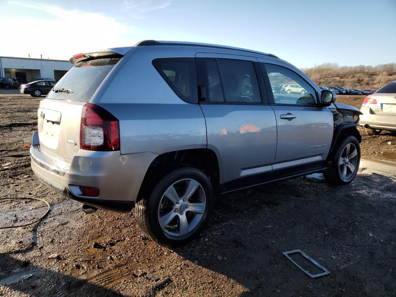 2016 Jeep Compass VIN 1C4NJDEB0GD598257 Copart auction photo, front end / side damage thumbnail 3