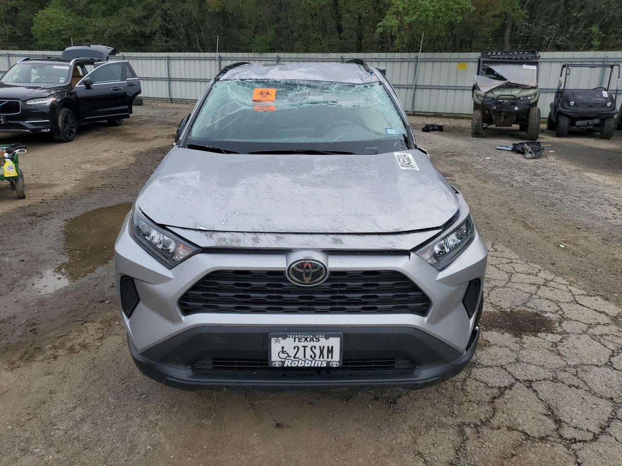 2021 Toyota RAV 4 VIN 2T3H1RFV7MC094761 Copart auction photo, side / front end damage thumbnail 5
