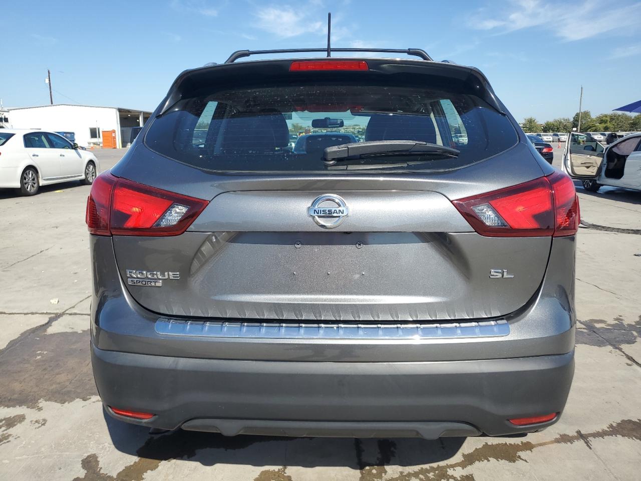 2017 Nissan Rogue VIN JN1BJ1CP9HW016147 Copart auction photo, front end / minor dent/scratches damage thumbnail 6