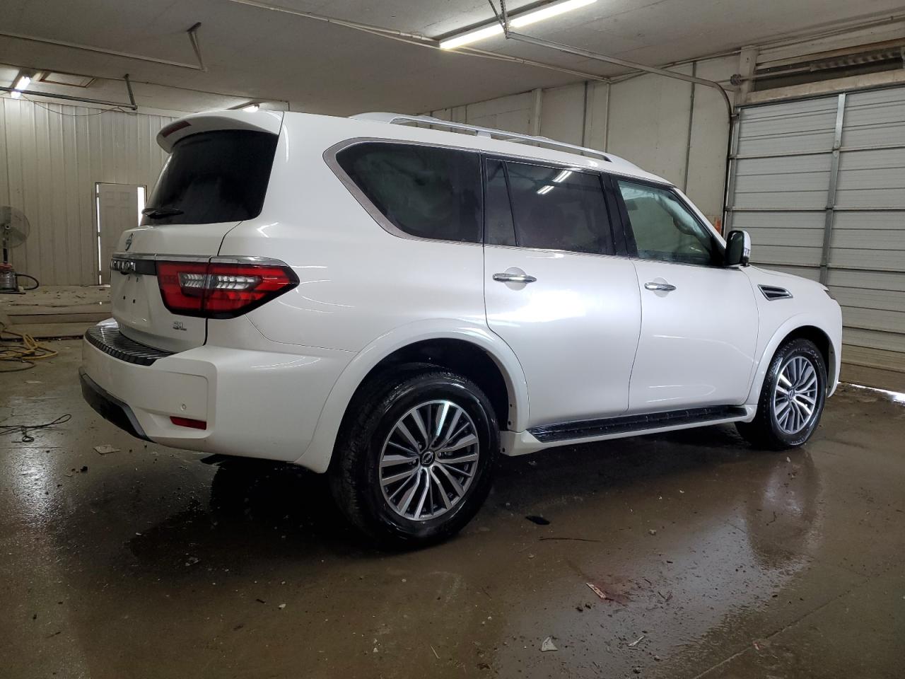 2024 Nissan Armada VIN JN8AY2BD9R9710455 Copart auction photo, front end / minor dent/scratches damage thumbnail 3
