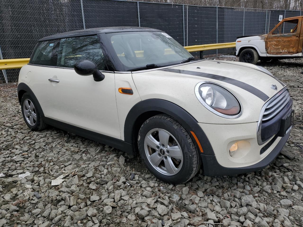2015 MINI Cooper VIN WMWXM5C5XF3B34805 Copart auction photo, mechanical damage thumbnail 4