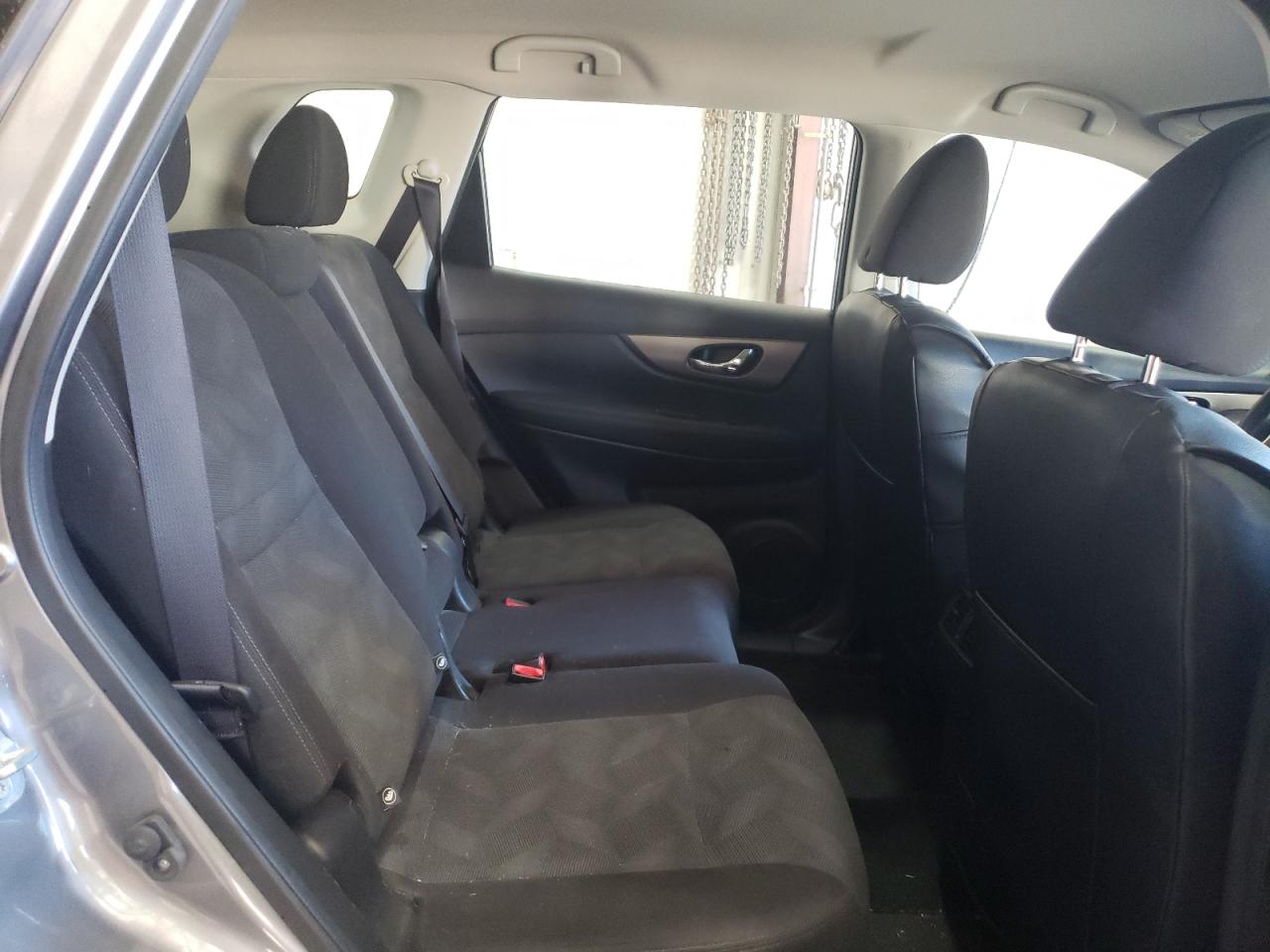 2016 Nissan Rogue VIN KNMAT2MV8GP610498 Copart auction photo, front end / undercarriage damage thumbnail 11
