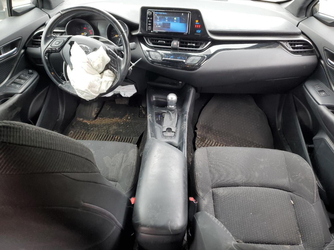 2018 Toyota C-HR VIN NMTKHMBX4JR008215 Copart auction photo, front end / minor dent/scratches damage thumbnail 8