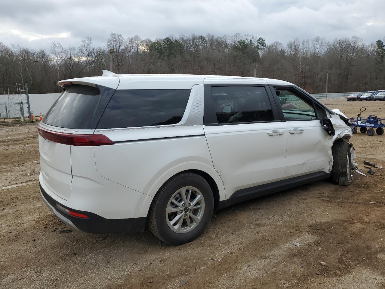 2024 KIA Carnival VIN KNDNB4H33R6433361 Copart auction photo, front end damage thumbnail 3