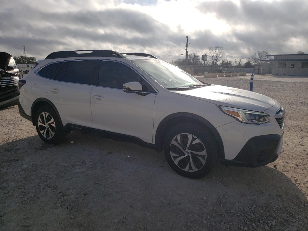 2020 Subaru Outback VIN 4S4BTANCXL3153556 Copart auction photo, all over damage thumbnail 4